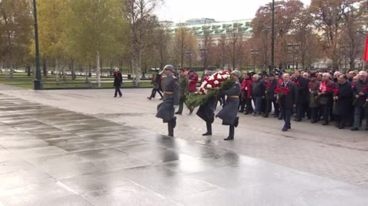 Russia: Cuban Communist Party member marks 100th anniv. of Russian Revolution