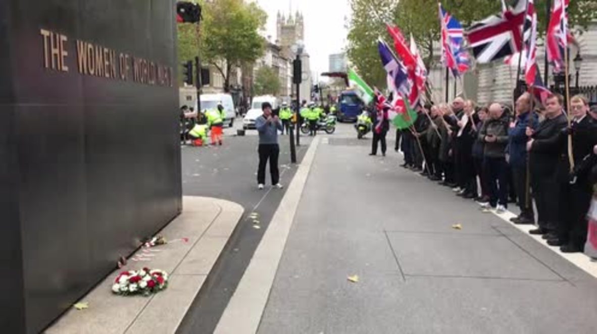 UK: Nationalists lay wreaths at Cenotaph on Remembrance Sunday