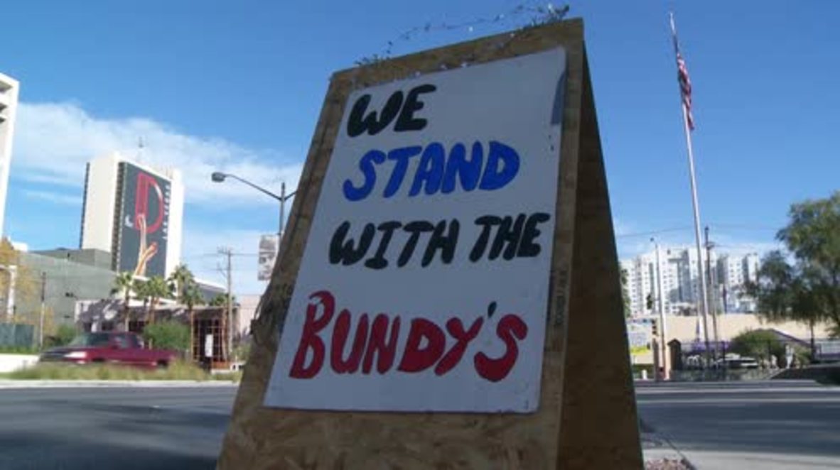USA: Bundy supporters rally in Vegas as standoff trial begins