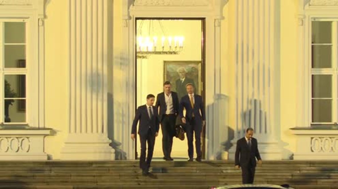 Germany: FDP leader Lindner departs Bellevue after meeting with Steinmeier