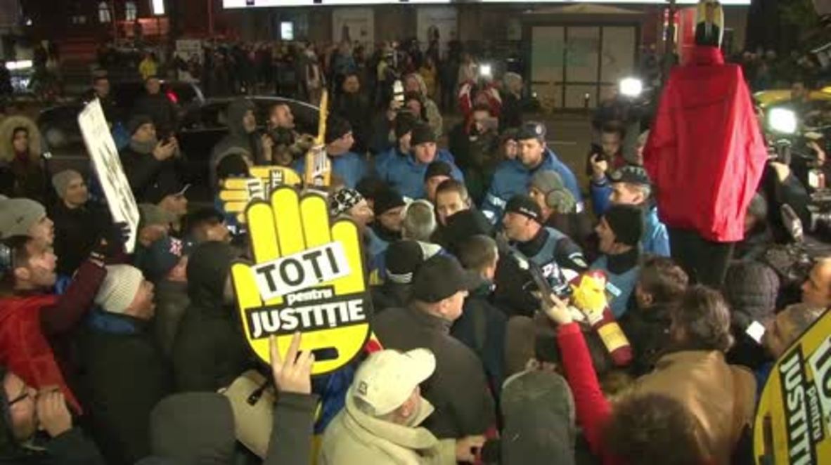Romania: Thousands march against fiscal reform in Bucharest