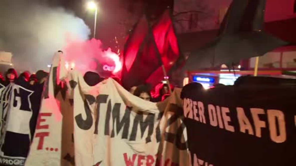 Alemania: Manifestantes de izquierda se reúnen en la víspera de la conferencia del partido AfD