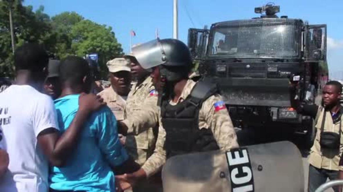 Haiti: Clashes break out at anti-corruption march in Port-au-Prince
