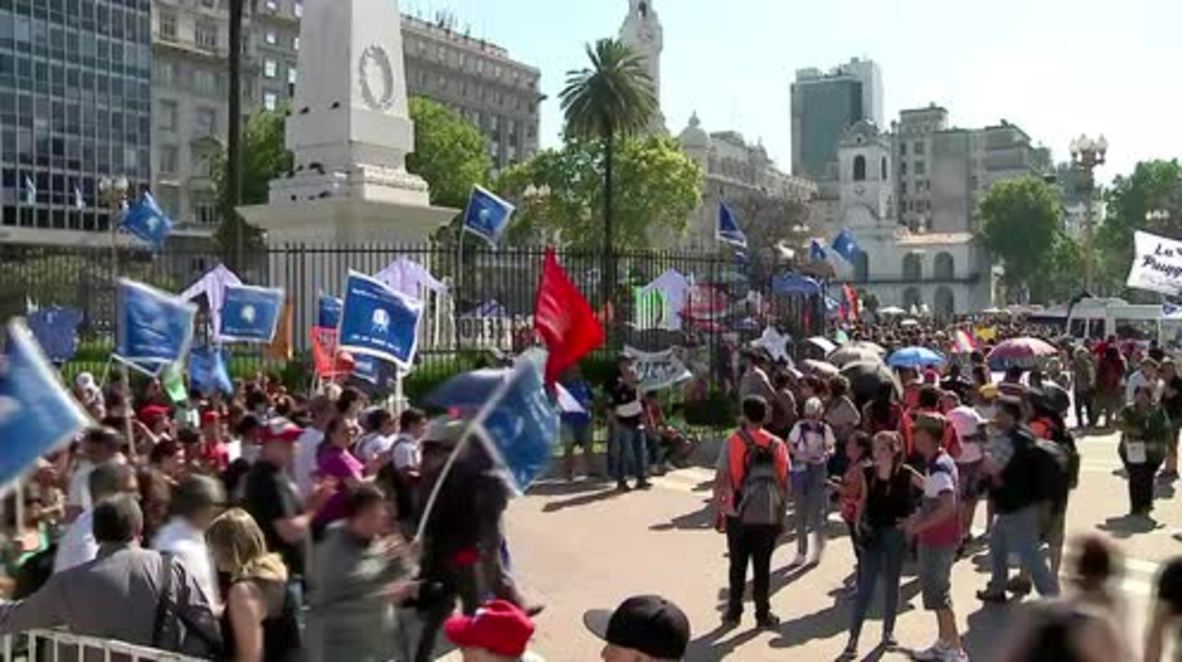 Argentina: 24 hour Resistance March underway in Buenos Aires