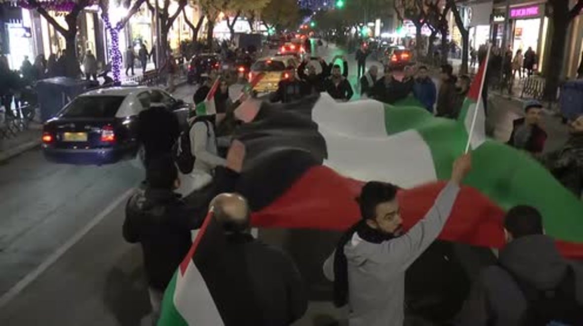 Greece: Hundreds demo outside US Consulate after Jerusalem announcement
