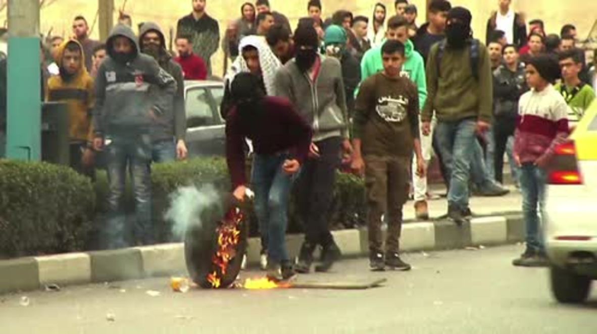 State of Palestine: Minors arrested as molotovs fly in clashes in Hebron