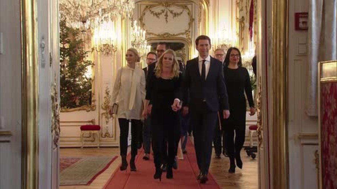 Austria: Kurz sworn in as Chancellor in Hofburg Palace