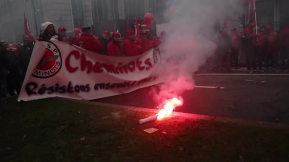 Bélgica: Miles de personas se manifiestan contra la reforma de pensiones.