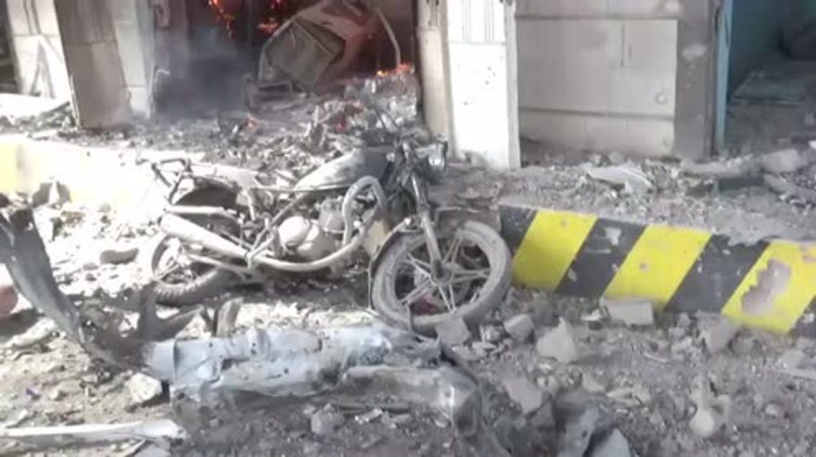 Yemen: Mueren al menos 20 personas en un bombardeo de la coalición saudí en Hodeida * GRÁFICO *