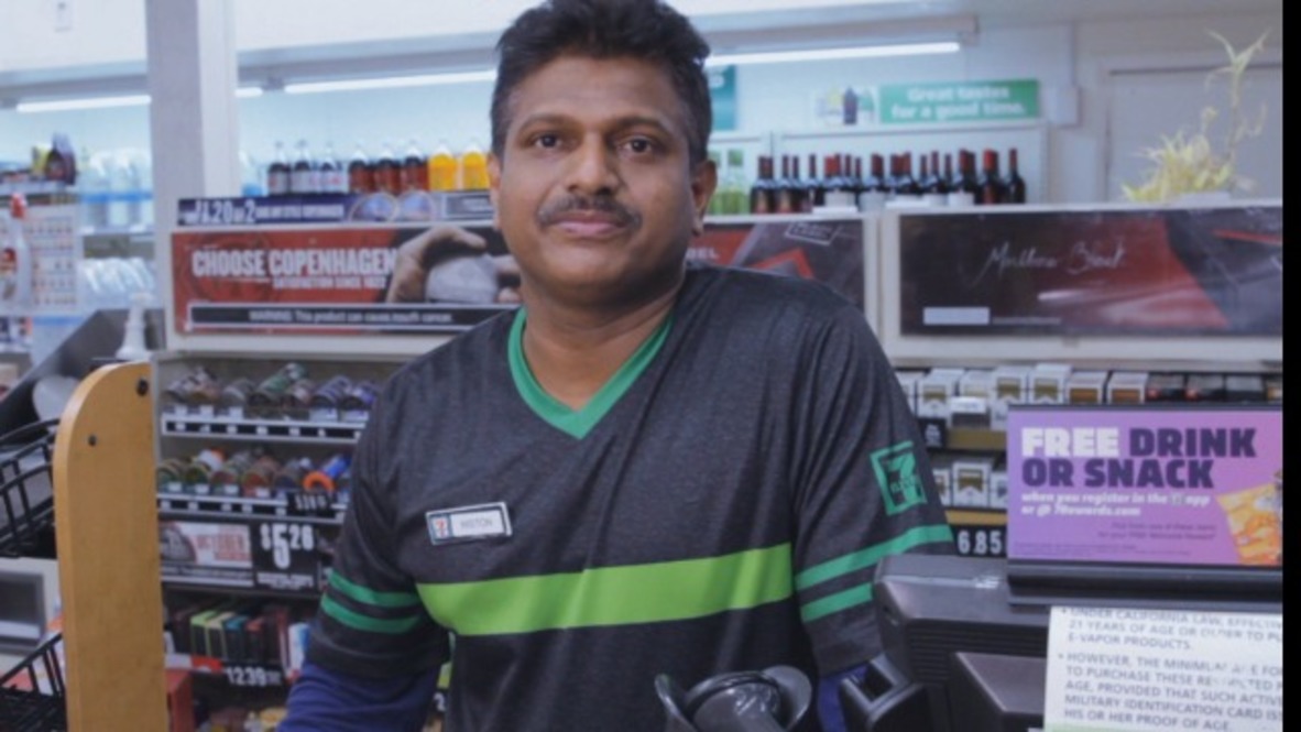USA: Dozens of 7-Eleven stores raided by immigration agents nationwide