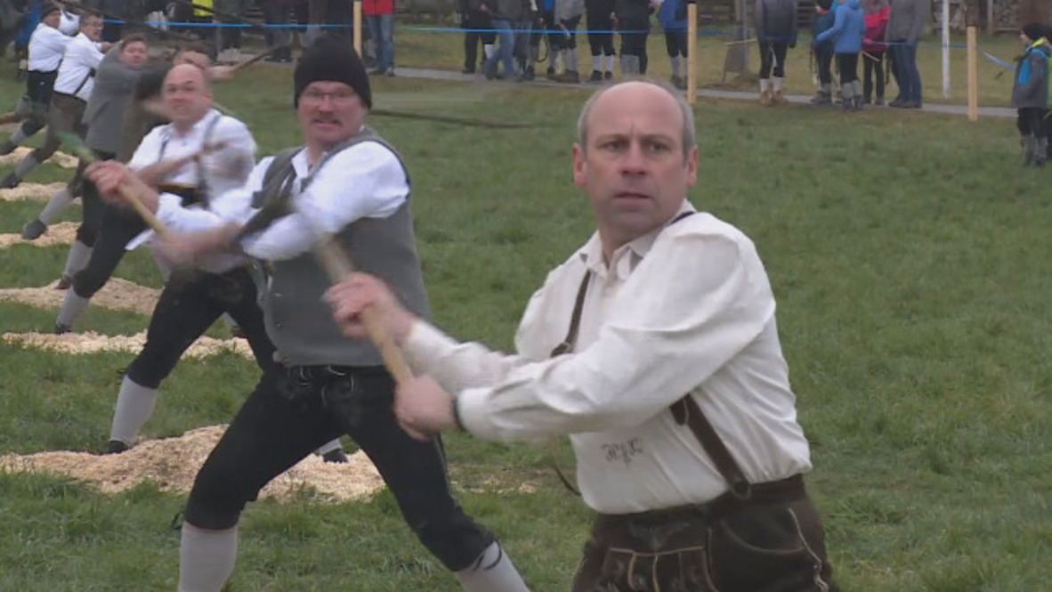 Whip-crack-away! Bavarians crack the whip out of winter