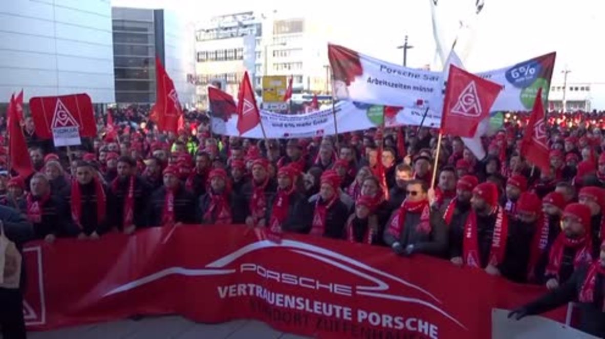 Germany: Porsche employees join industrial workers strike in Stuttgart