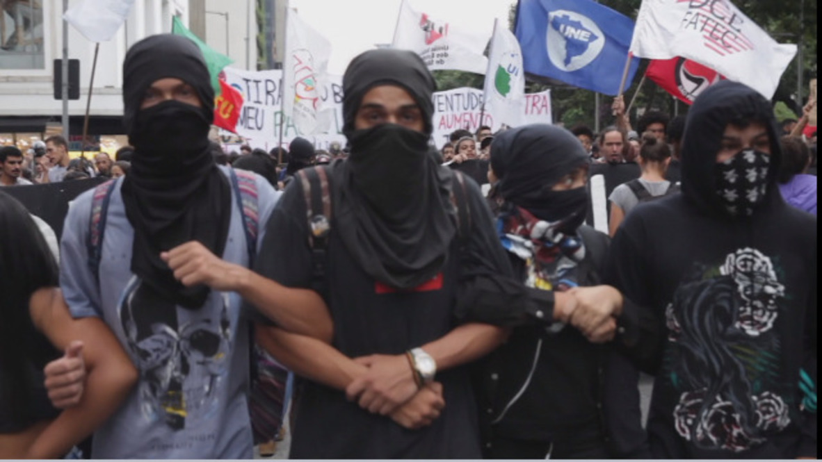 Brasil: Enfrentamientos durante las protestas por el aumento de las tarifas de transporte