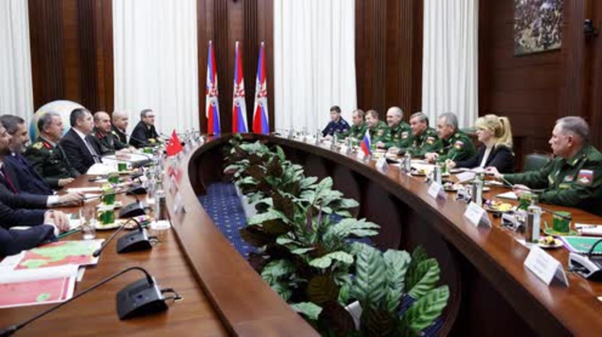 Rusia: Shoigu se reúne con una delegación turca para discutir sobre la crisis en Siria