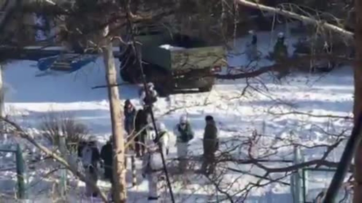 Russia: Axe & firebomb school attack leaves 6 injured - police