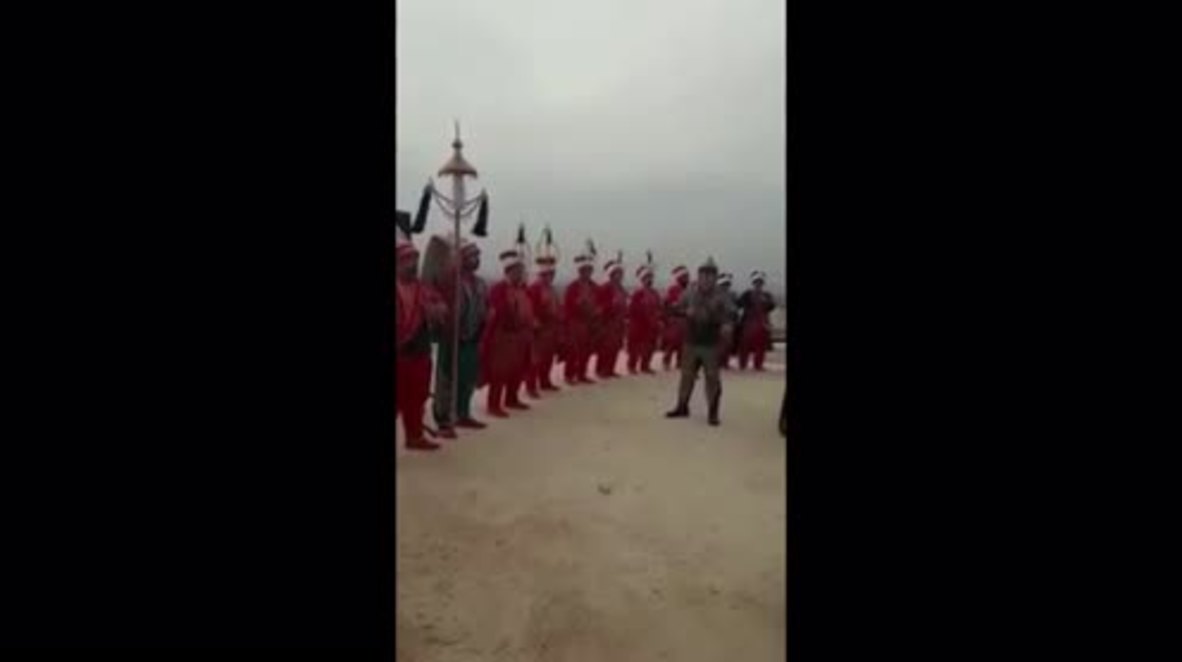 Turquía: Banda militar ofrece concierto a los soldados turcos que participan en la operación de Afrin