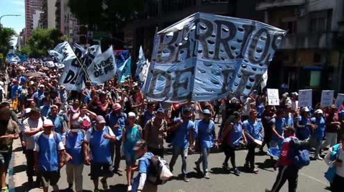 Argentina: Manifestantes toman las calles de Buenos Aires contra el aumento de los precios