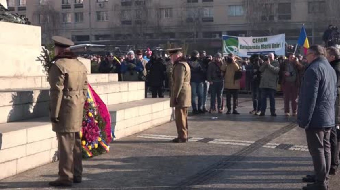 Romania: Demonstrators decry President’s ceremony snub in Iasi
