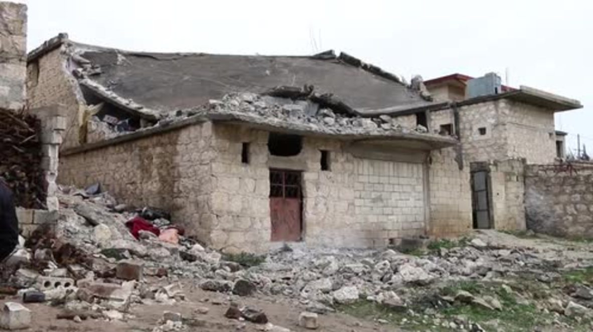 Syria: 'We are all civilians' - Turkish airstrikes hit the town of Ma'batli