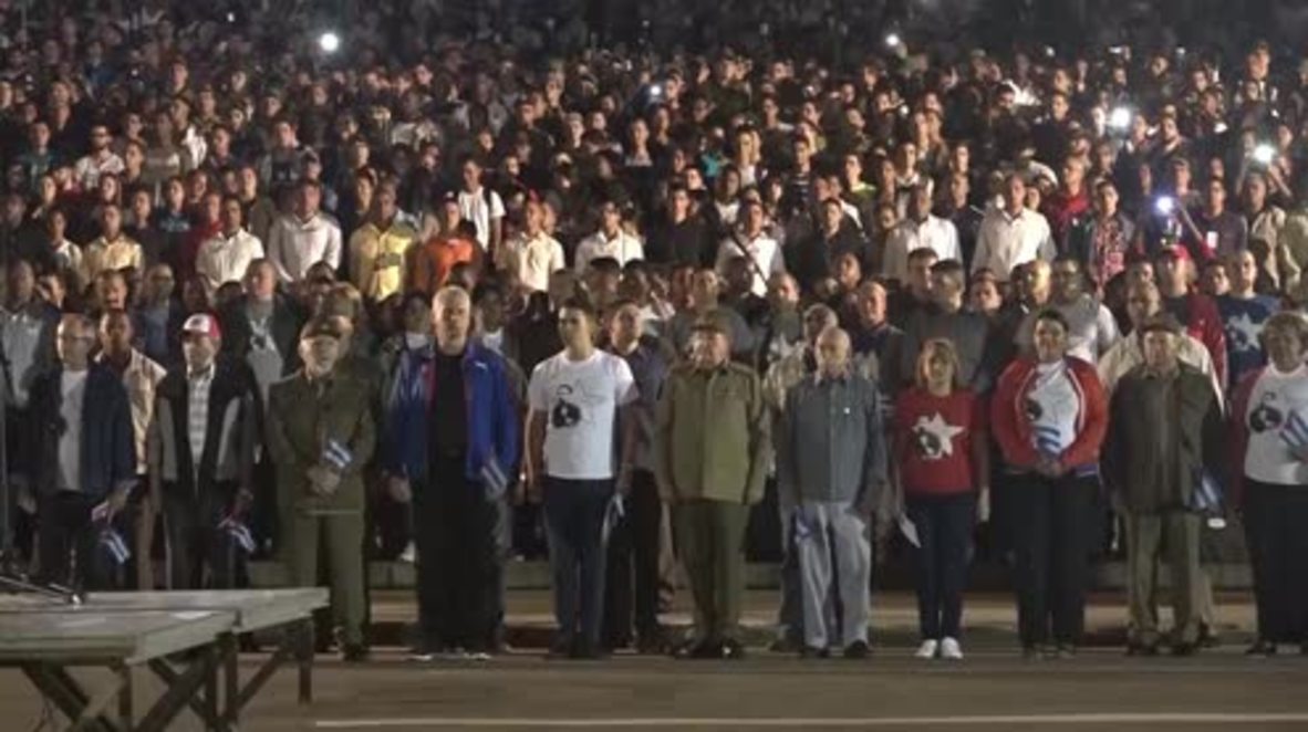Cuba: Castro leads march commemorating Cuban national hero