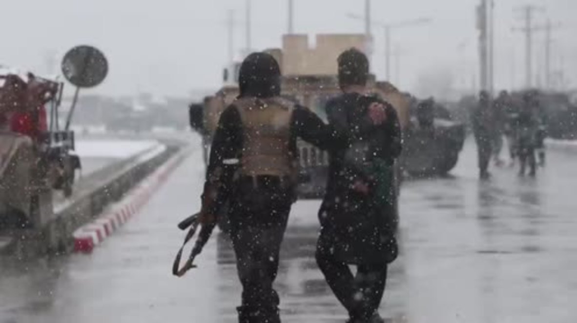 Afganistán: Al menos 11 soldados muertos en un ataque contra una base militar en Kabul.