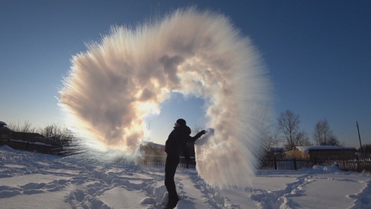 Pantastic! Boiling water turns to snow instantly in Russian city of Omsk