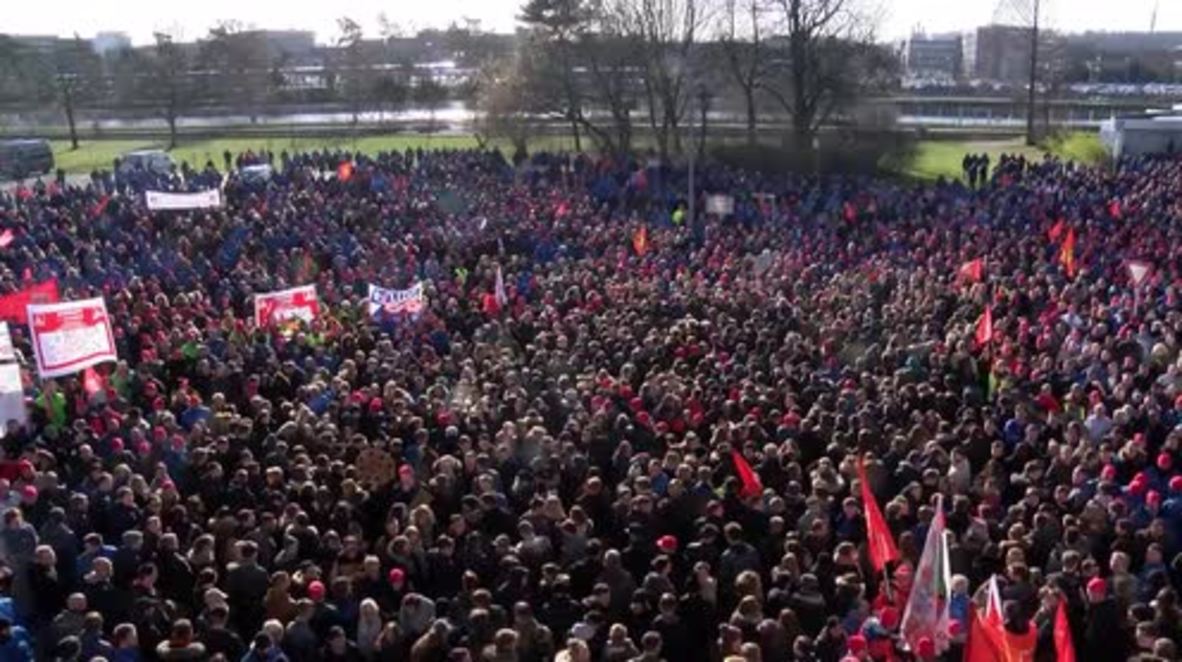 Germany: Volkswagen workers stage 24-hour walkout at world's biggest factory