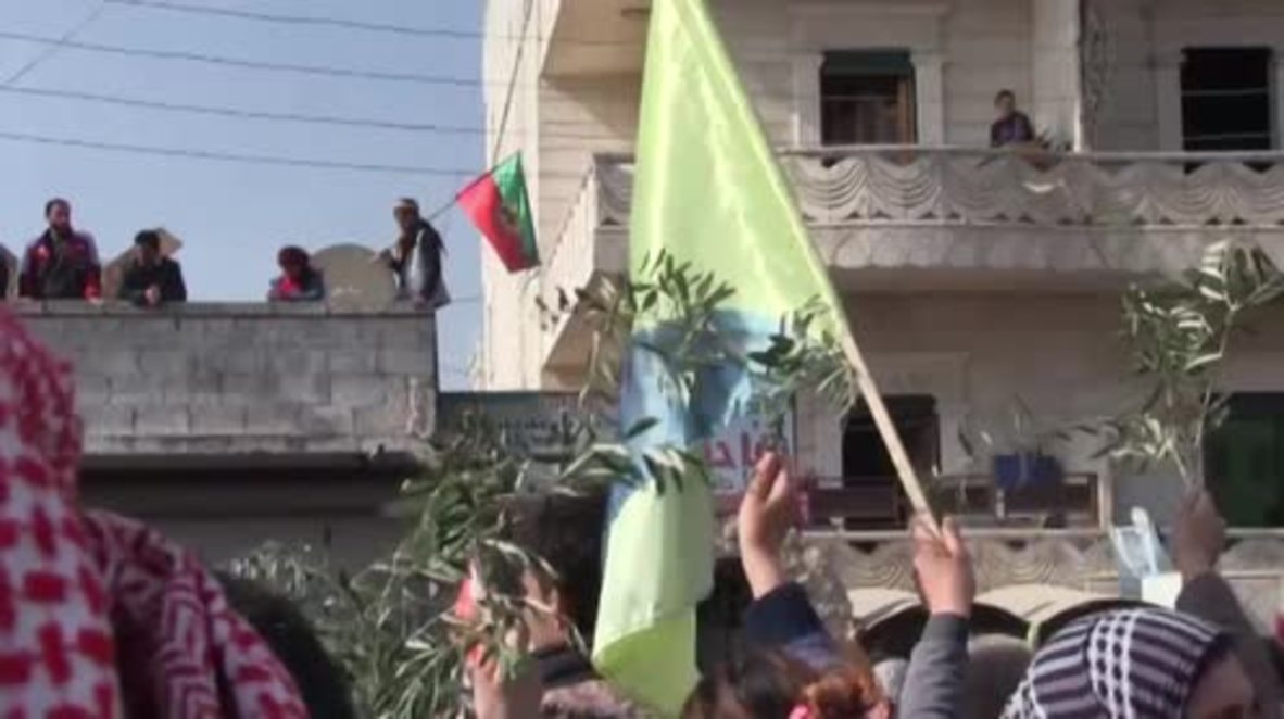 Siria: Manifestación en Afrin en contra de la ofensiva turca
