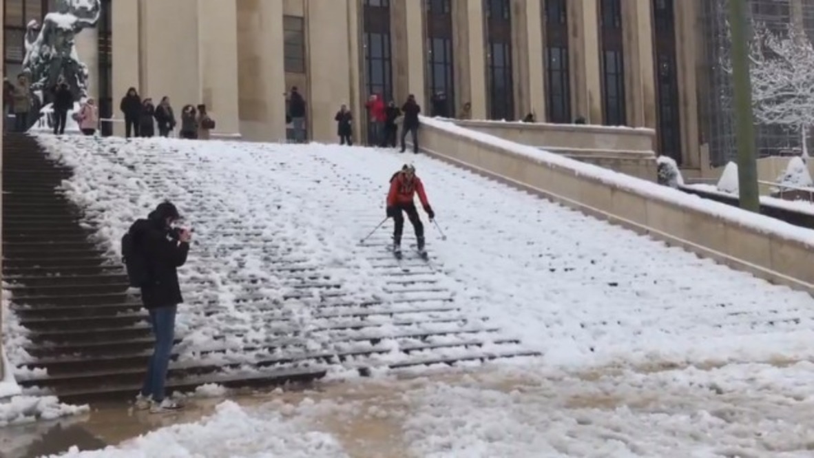 See urban skier zoom down steps of Paris' Palais de Chaillot