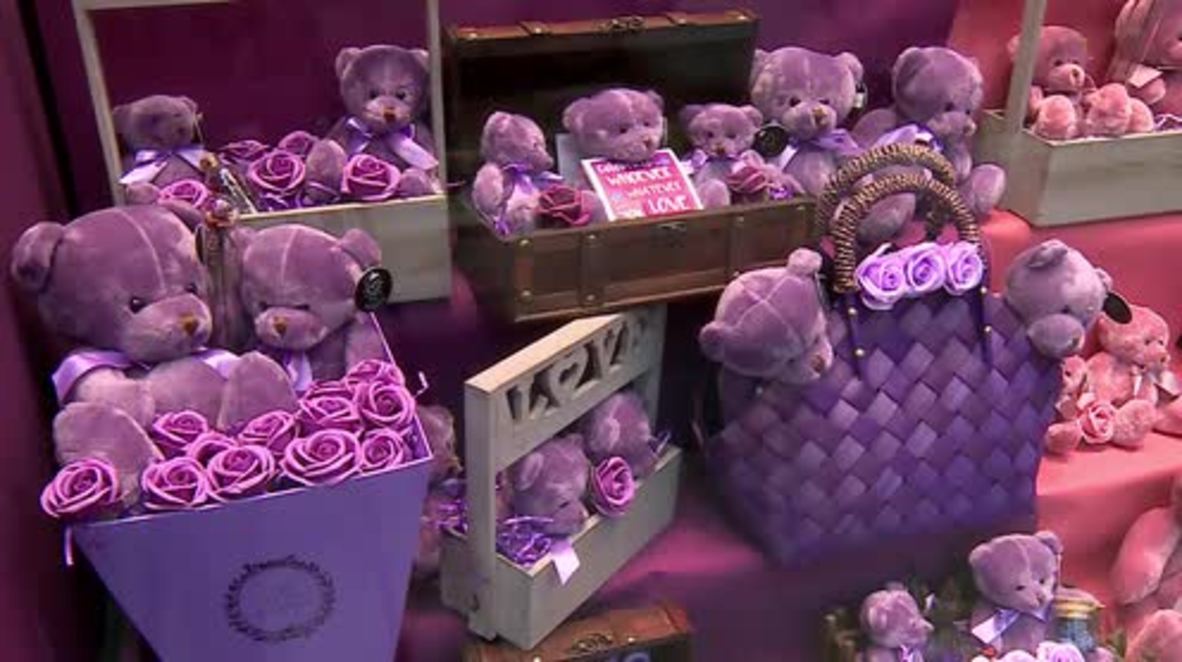 Irán: Las parejas se preparan para celebrar el Día San Valentín pese a la prohibición gubernamental