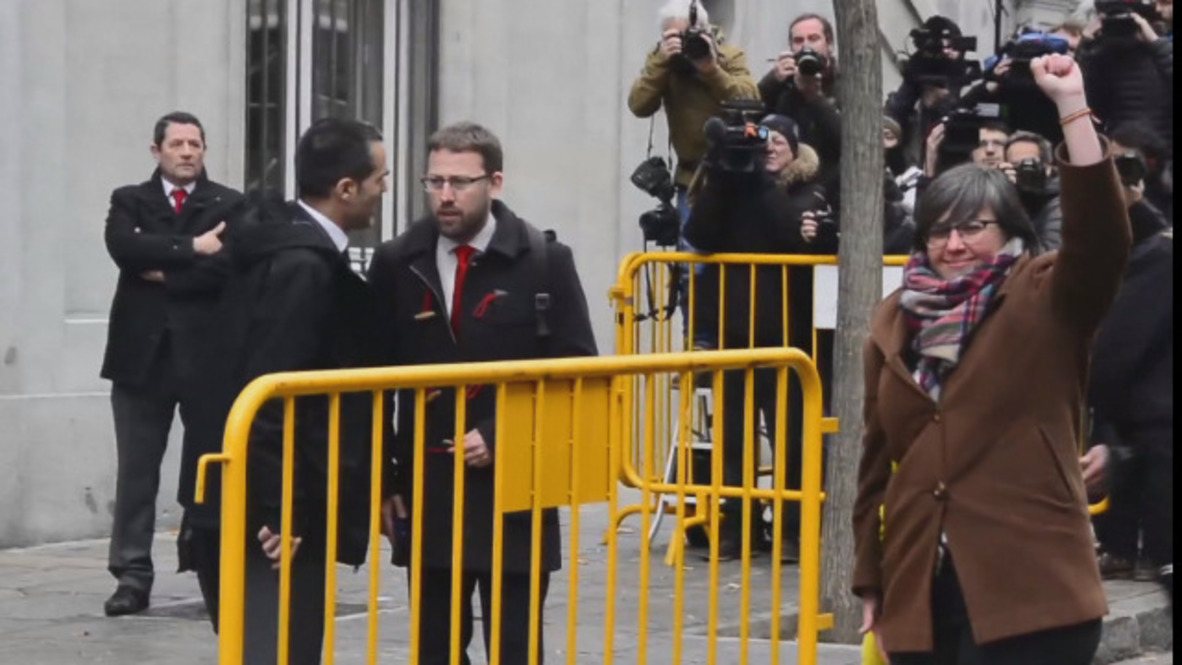 España: Expresidenta del grupo parlamentario catalán CUP llega al Tribuna Supremo para ser juzgada