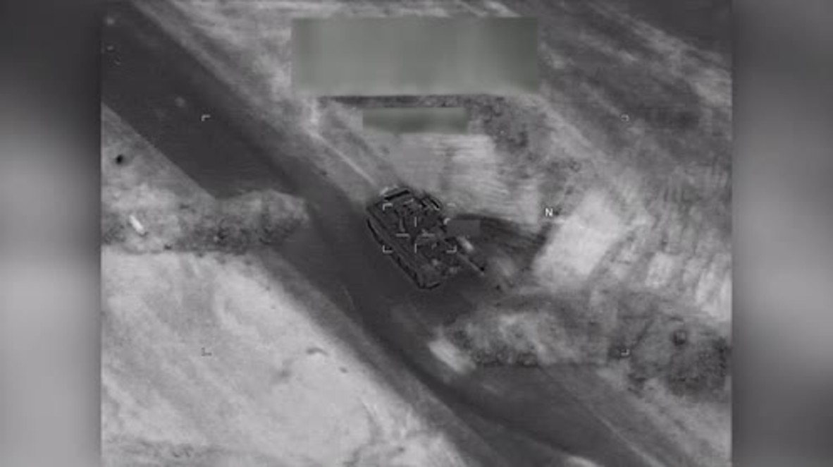Siria: Ataque de drones de la coalición liderada por Estados Unidos contra un tanque de batalla T-72 perteneciente a las fuerzas sirias - USAF