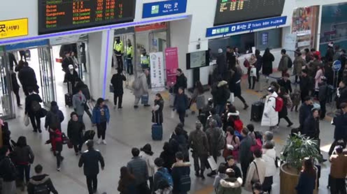 South Korea: Seoul station crowded ahead of Lunar New Year festivities