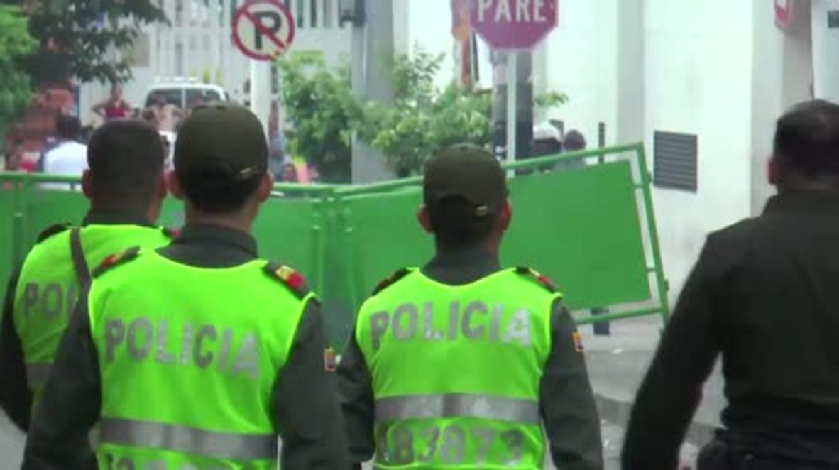 Colombia: Disturbios tras los saqueos en supermercados de exrebeldes de las FARC