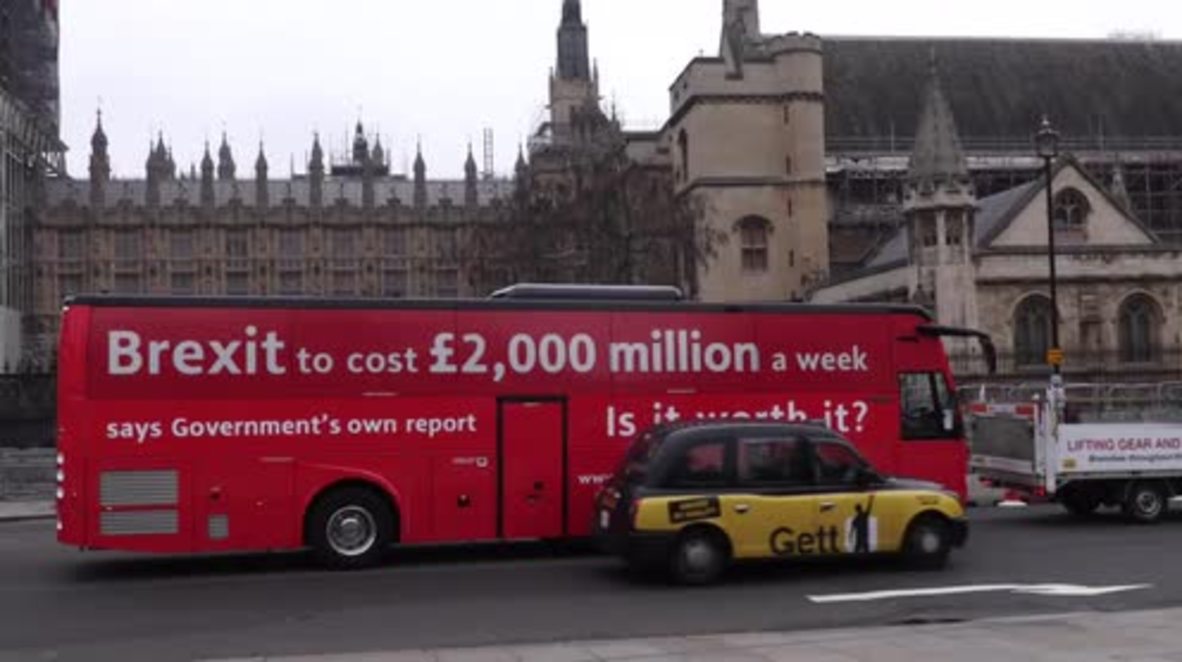 Reino Unido: Autobús antibrexit inicia una gira por el país