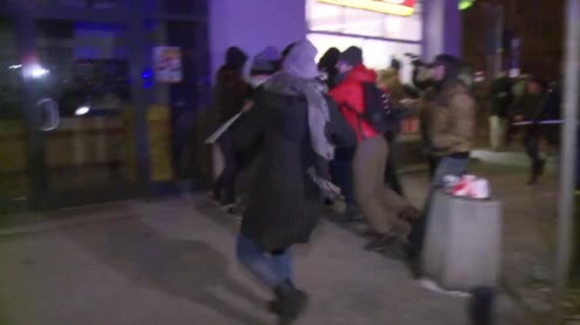 Poland: Left-wing activists disrupt anti-communist 'Cursed Soldiers' march