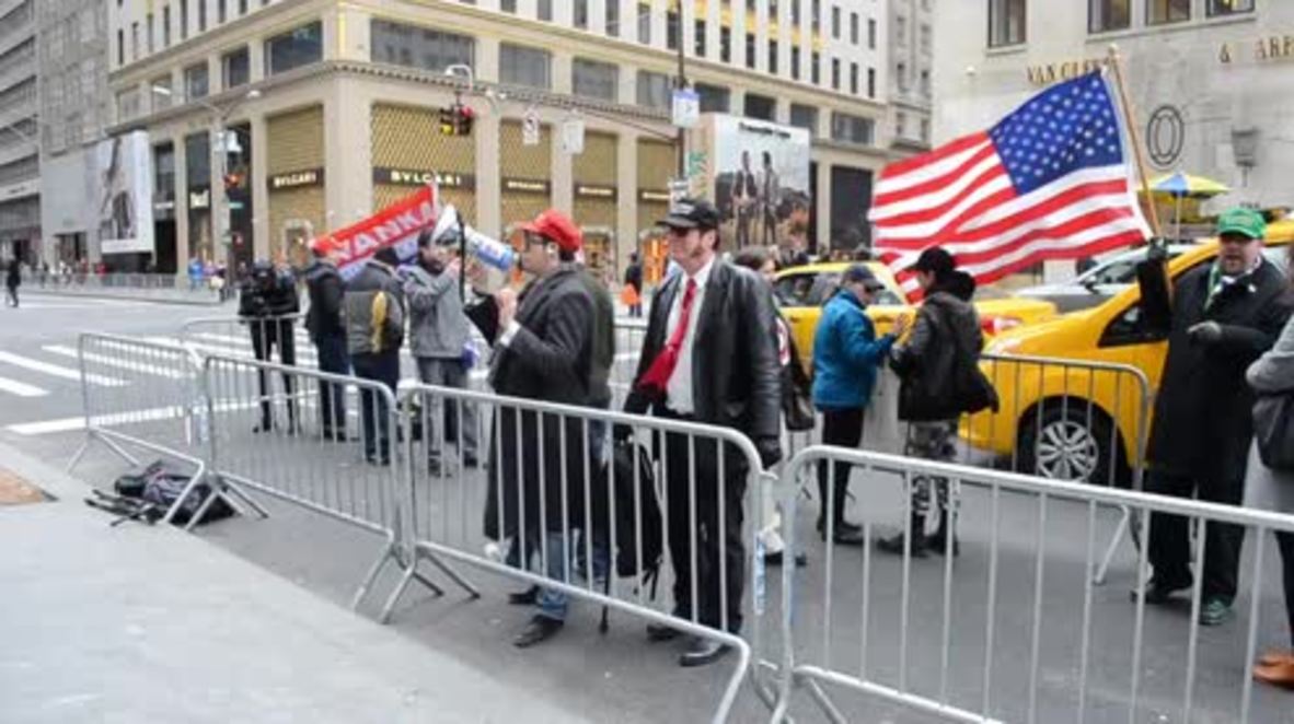 USA: 'Stick to your guns!' - Trump supporters rally in NYC
