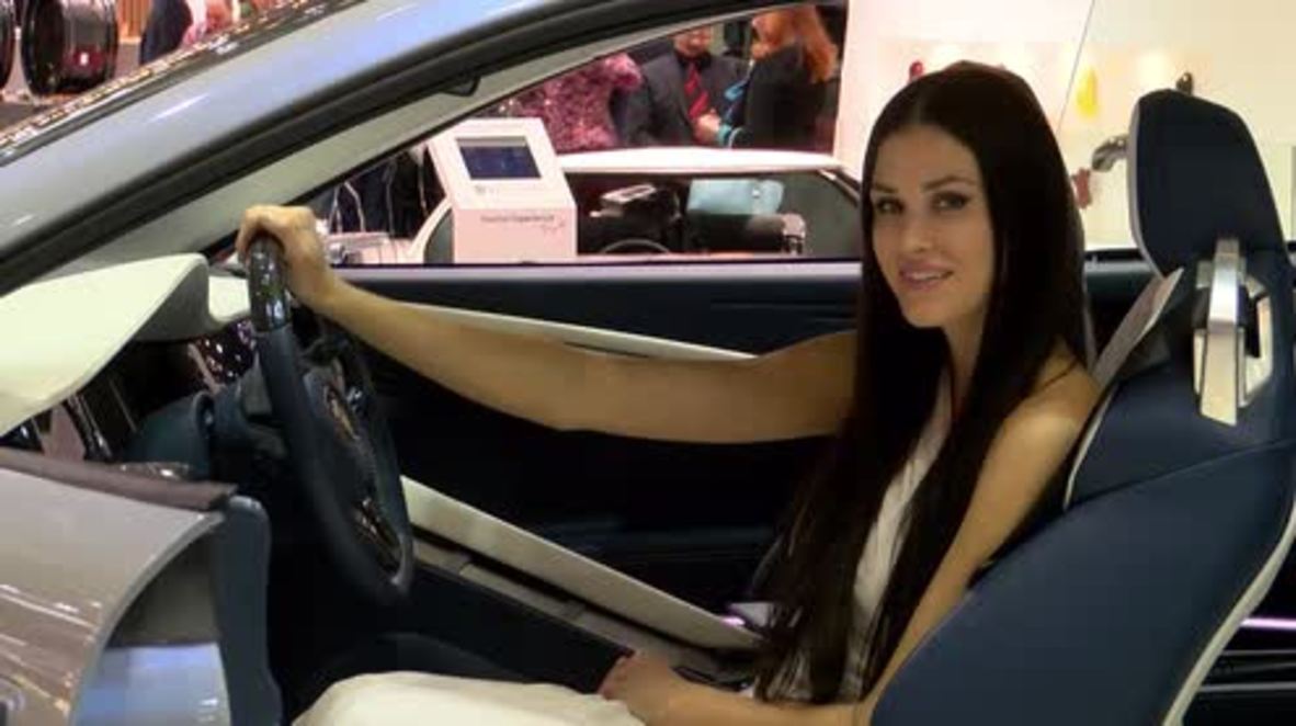 Switzerland: Carmakers ditch racy motor show models amid #MeToo pressure