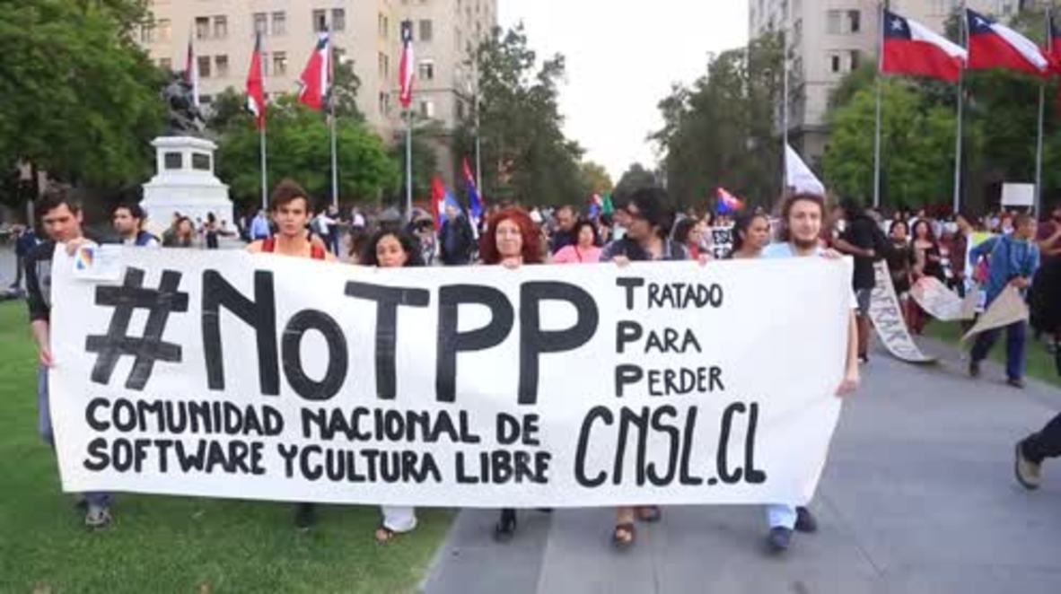 Chile: Activists protest against TPP-11 deal in Santiago
