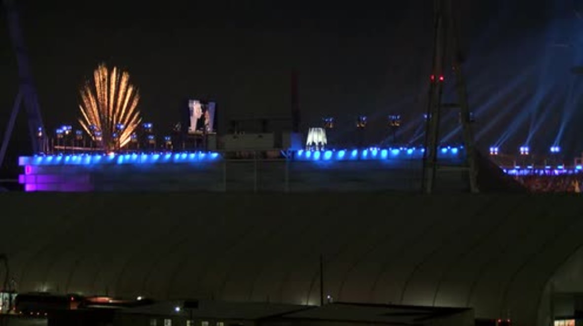 Corea del Sur: Fuegos artificiales iluminan el cielo nocturno para comenzar los Juegos Paralímpicos de Invierno
