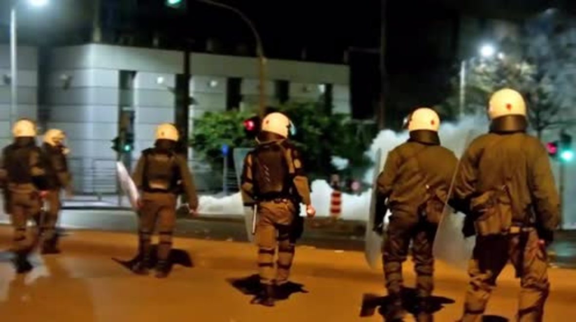 Greece: Riots continue overnight as anarchists clash with police in Thessaloniki