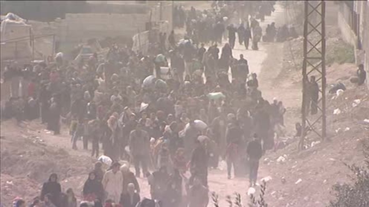 Siria: Siguen evacuando civiles de Ghouta Oriental a través del corredor humanitario