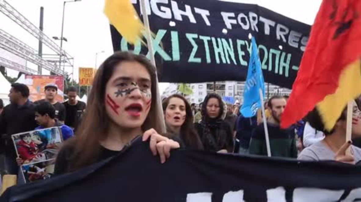 Greece: Anti-fascists call for open borders amid refugee crisis
