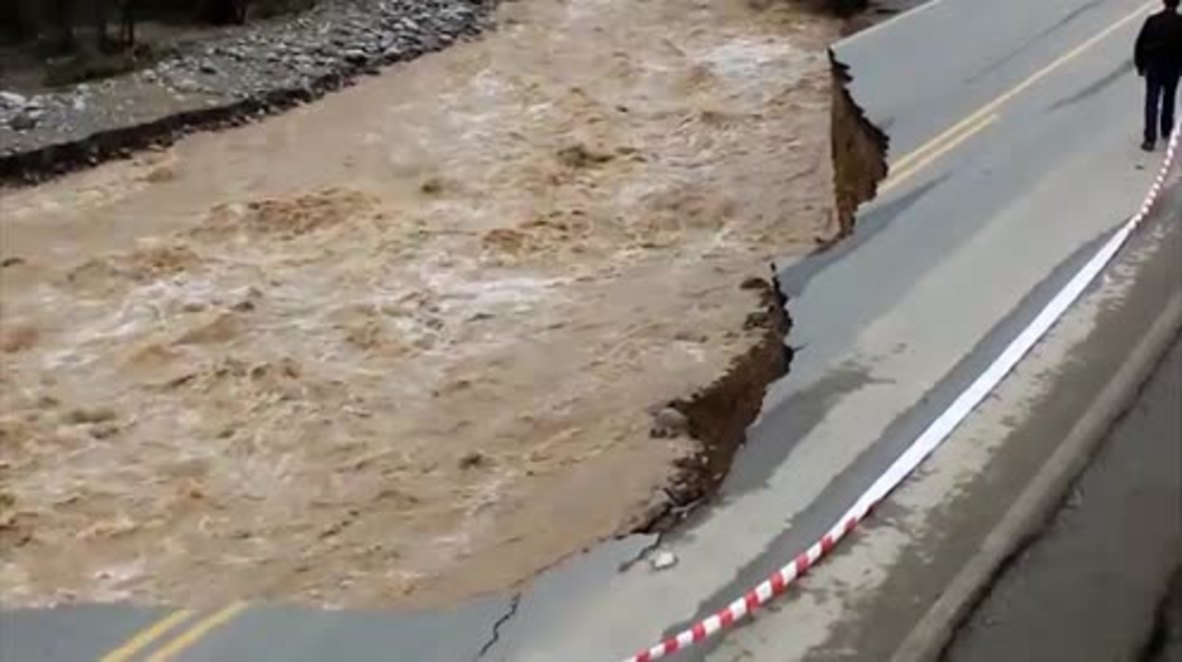 Peru: Floods wash away parts of country's central highway