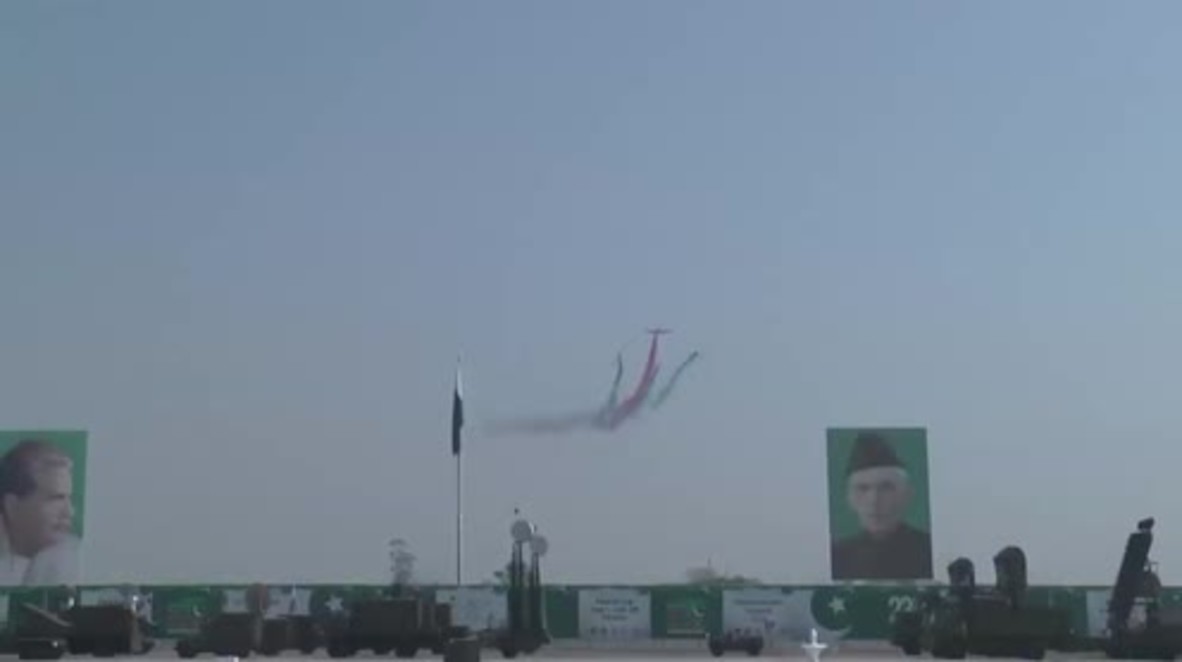 Pakistan: Nation's military displays its might at Pakistan Day parade