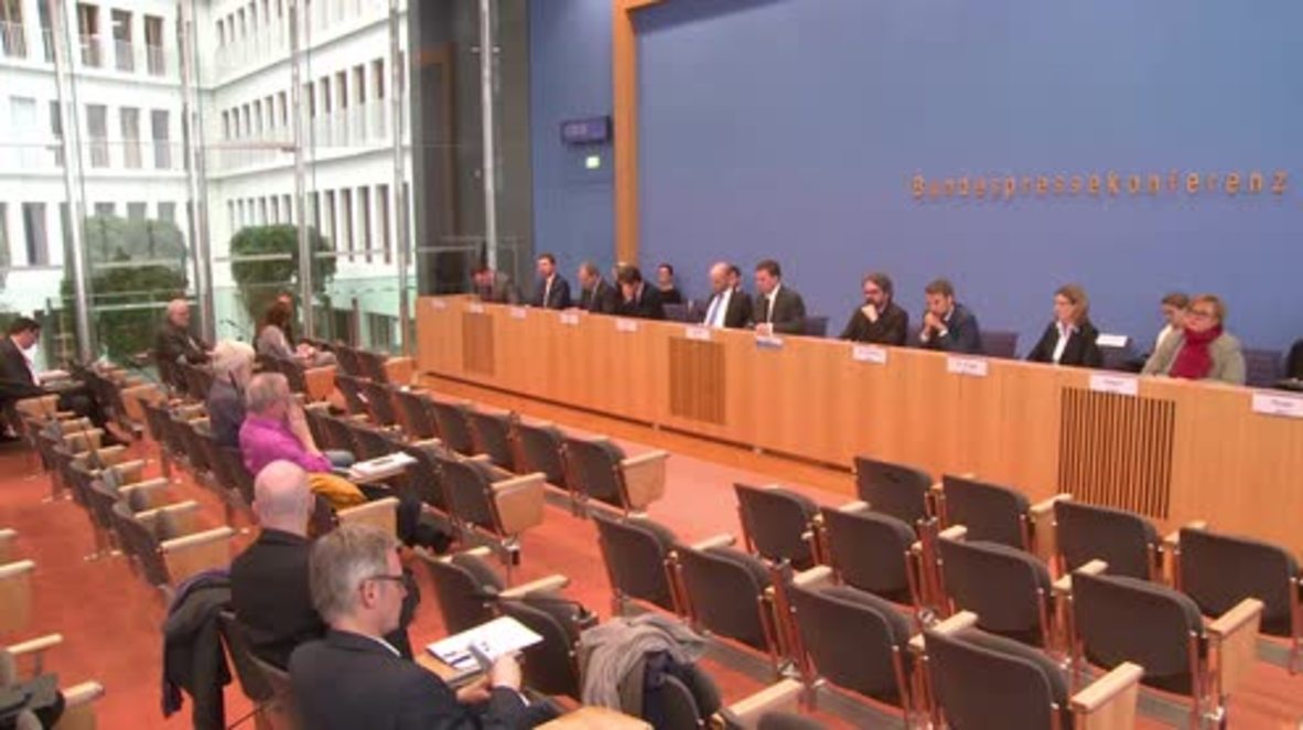 Germany: German courts to decide on Puigdemont extradition - German govt.