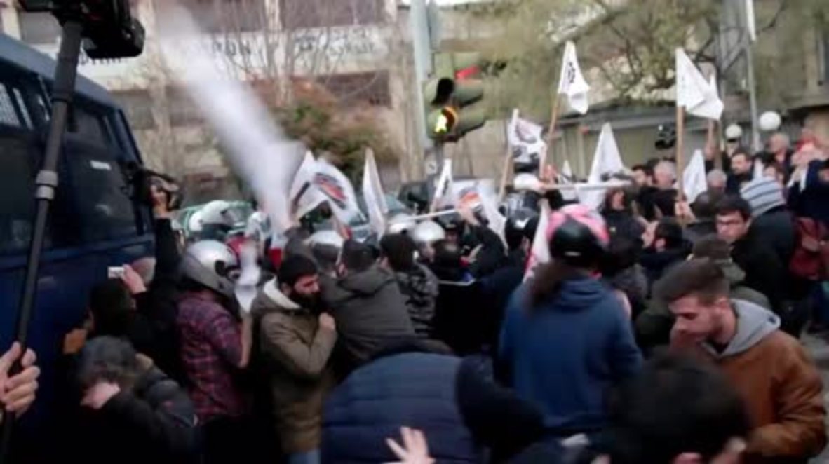Greece: Protesters clash with police as Tsipras speaks in Thessaloniki