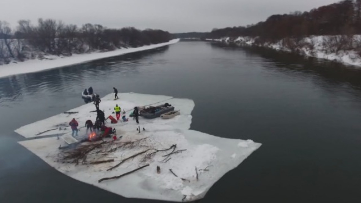 Russian adrenaline junkies break the ice and floe down the Don River!
