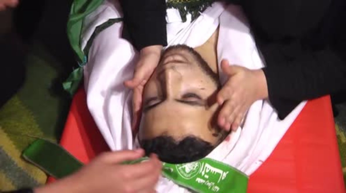 State of Palestine: Hundreds mourn man killed in Gaza border violence *GRAPHIC*