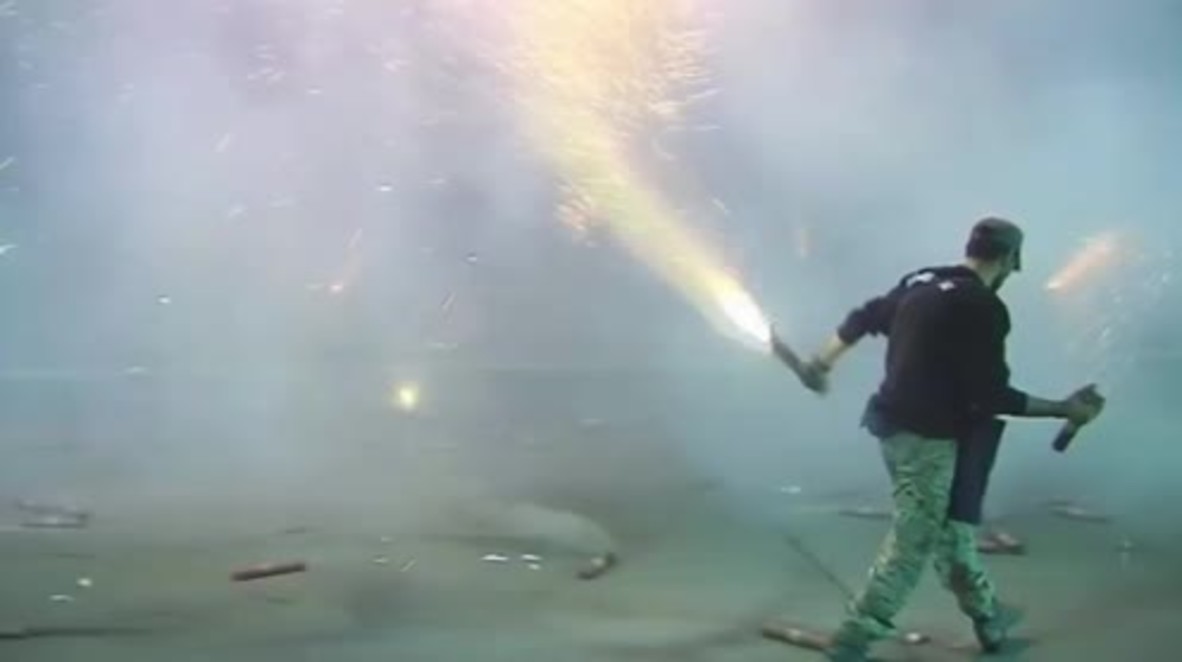 Greece: CRAZY pyrotechnics mimic ousting of Ottoman forces in Easter celebration